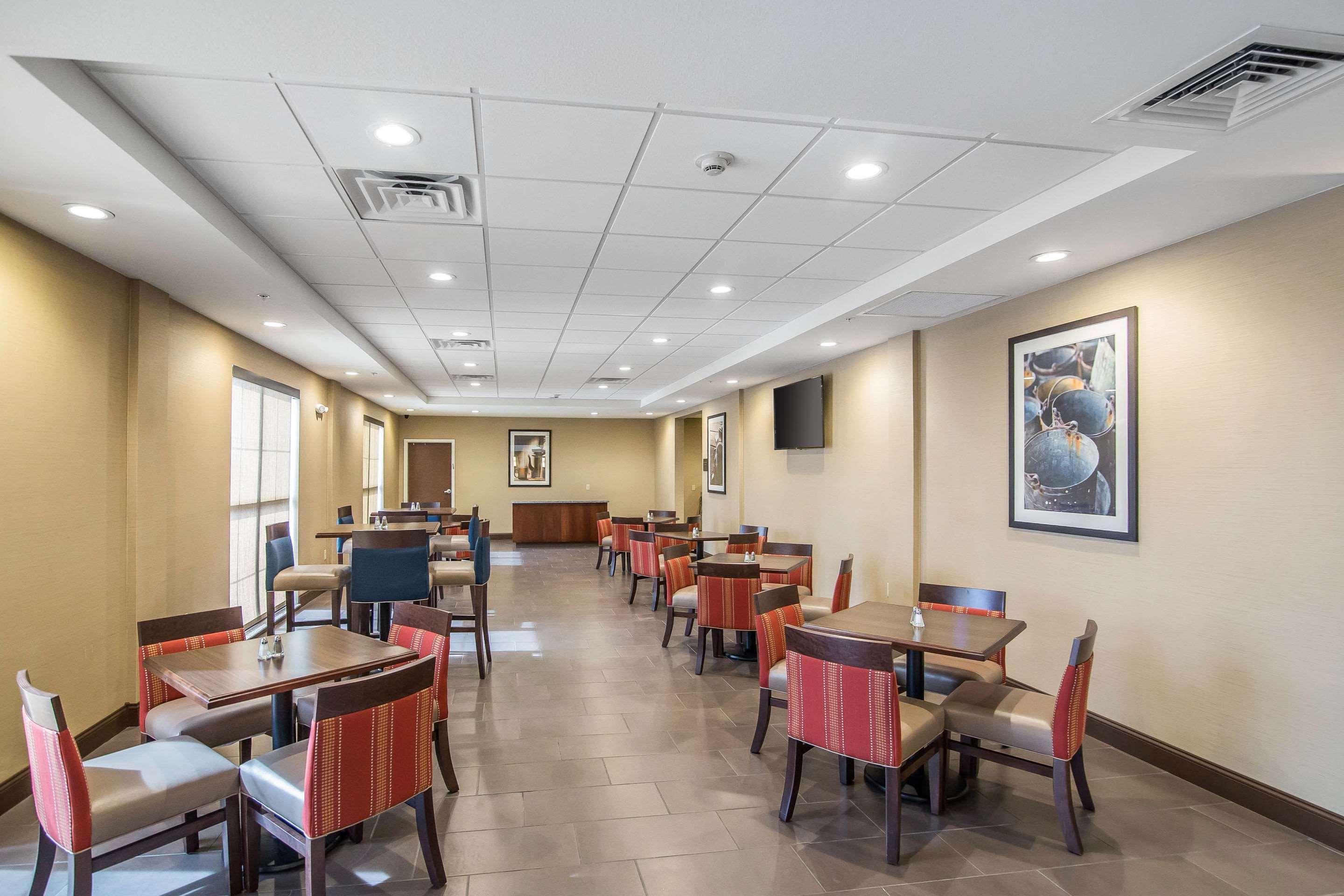Comfort Suites - Dodge City Eksteriør bilde