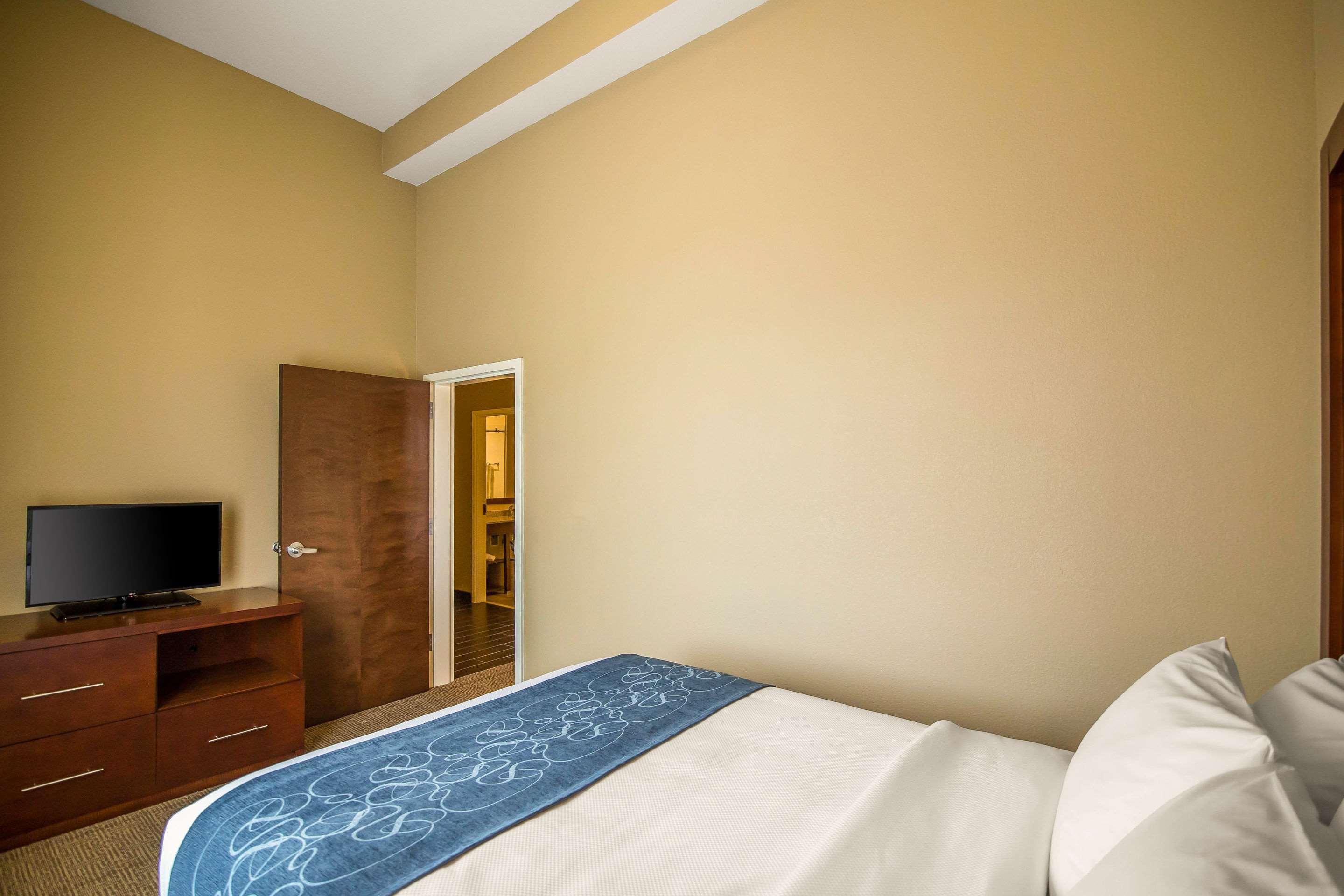 Comfort Suites - Dodge City Eksteriør bilde