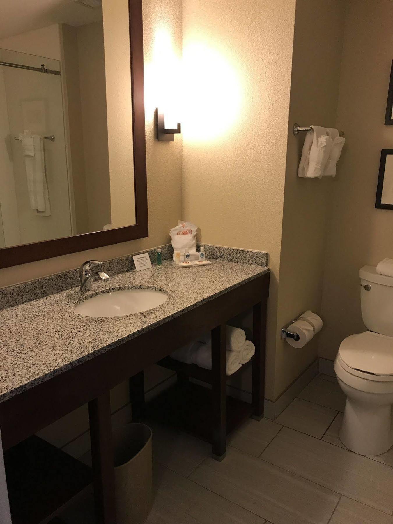 Comfort Suites - Dodge City Eksteriør bilde